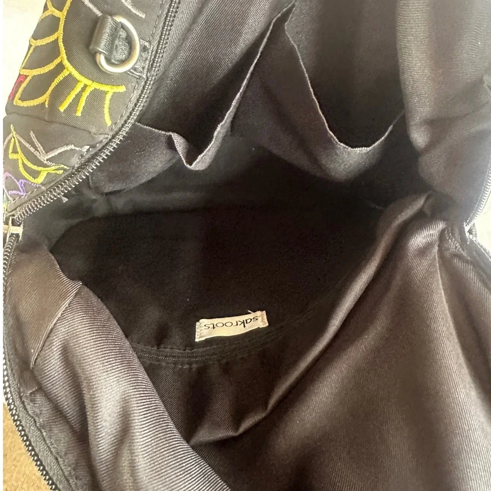 NWOT Sakroots Rainbow Floral Embroidered Convertible Backpack‎